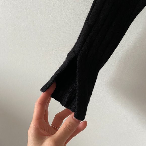 Wilfred 100% wool mockneck sweater - Picture 3 of 5